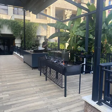 Argisht Luxury 4 Pools 아파트 *