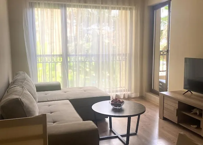 Argisht Luxury 4 Pools Apartment *